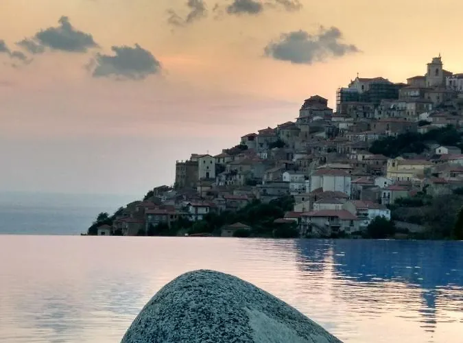 Cally Cally בית חווה ניקוטרה