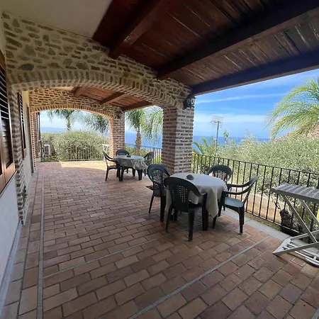 Cally Cally Nicotera