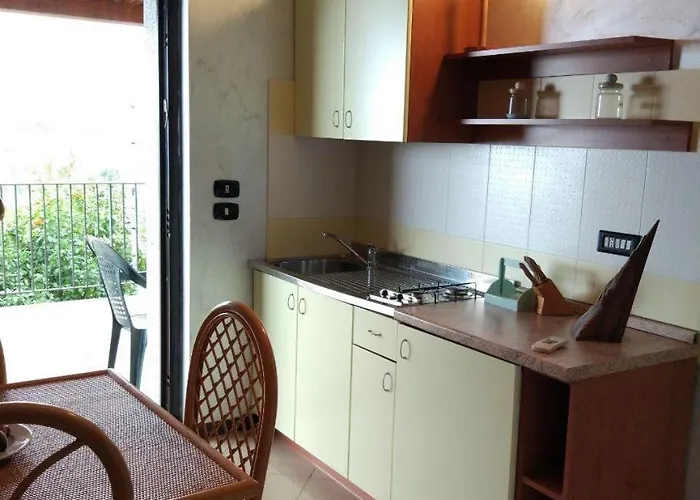 Cally Cally Nicotera