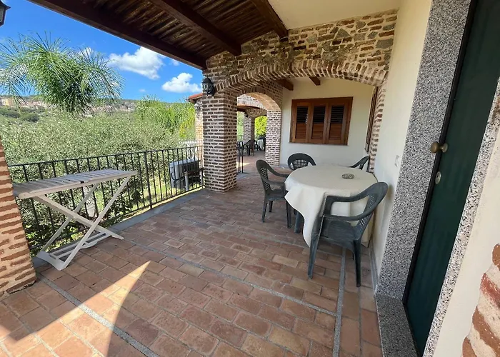 Alojamento de Turismo Rural Cally Cally Nicotera